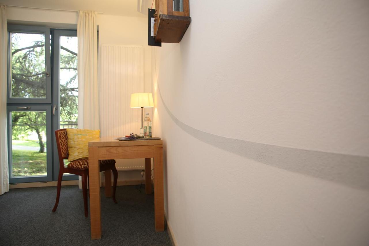 Hotel Alanus Gästehaus Alfter Exterior foto